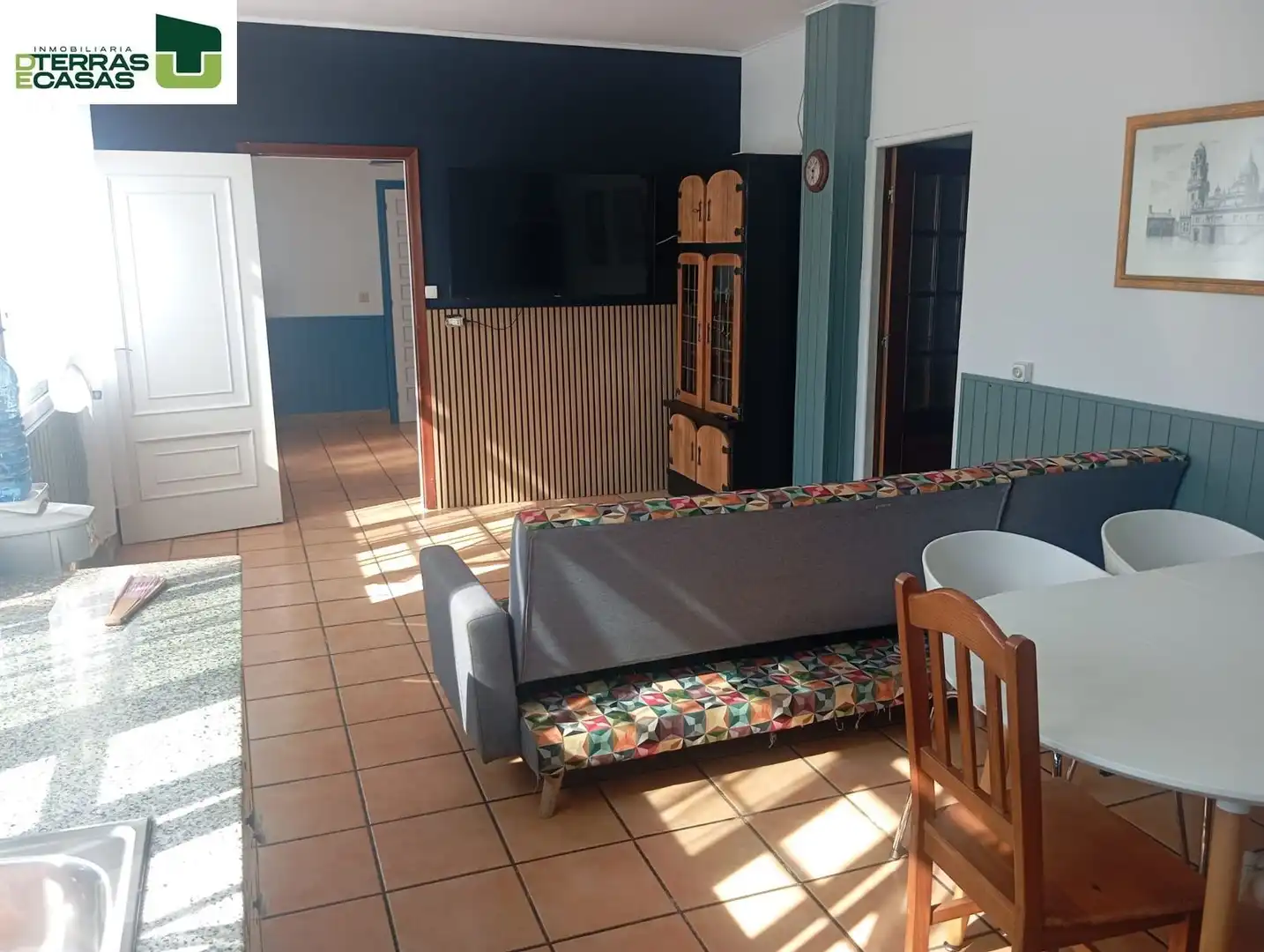 Sala d'estar de Casa o xalet en venda en Bueu amb Calefacció, Terrassa i Traster