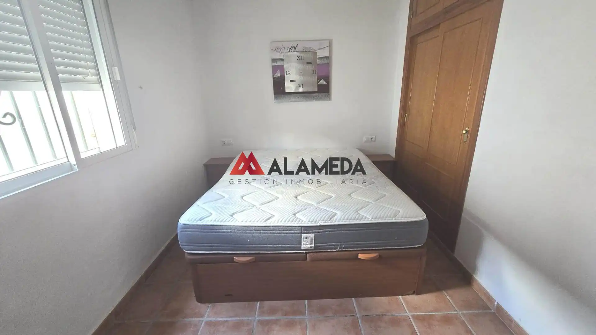 Dormitori de Casa o xalet en venda en Chiclana de la Frontera amb Aire condicionat, Jardí privat i Terrassa