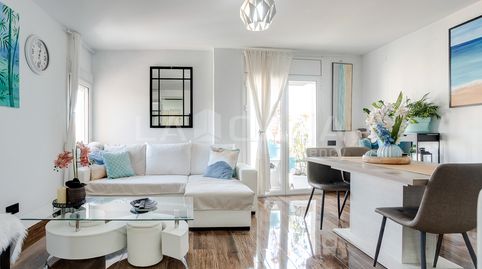 Foto 2 de Piso en venta en Polígono Cirerer, Sanfeliu, L'Hospitalet de Llobregat