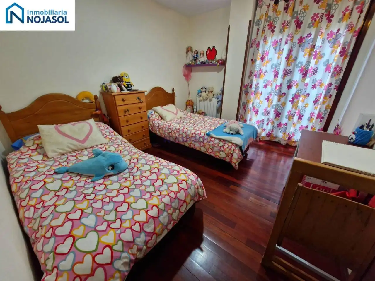 Habitación de Apartamento en venta en Meruelo con Calefacción, Amueblado y Balcón