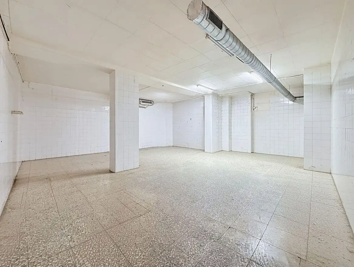 Geschaftsraum zum Verkauf in  Valencia Capital mit Möbliert