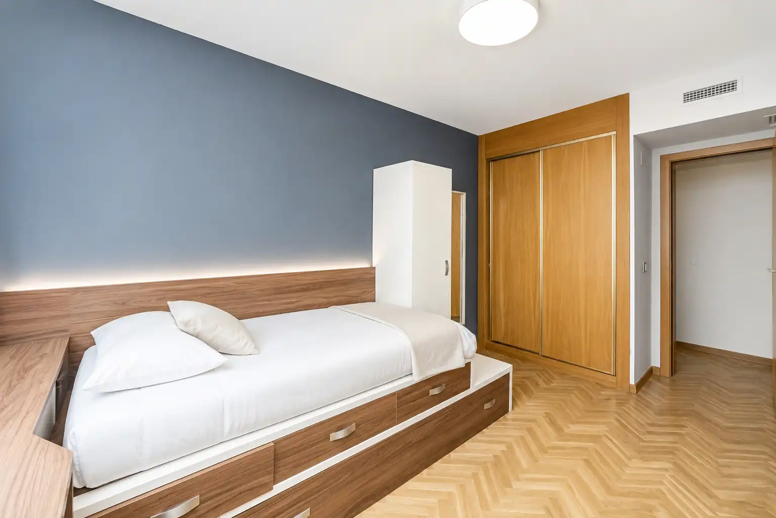 Appartamento con piscina in vendita a Calle Castillo de Arévalo, imagen 19