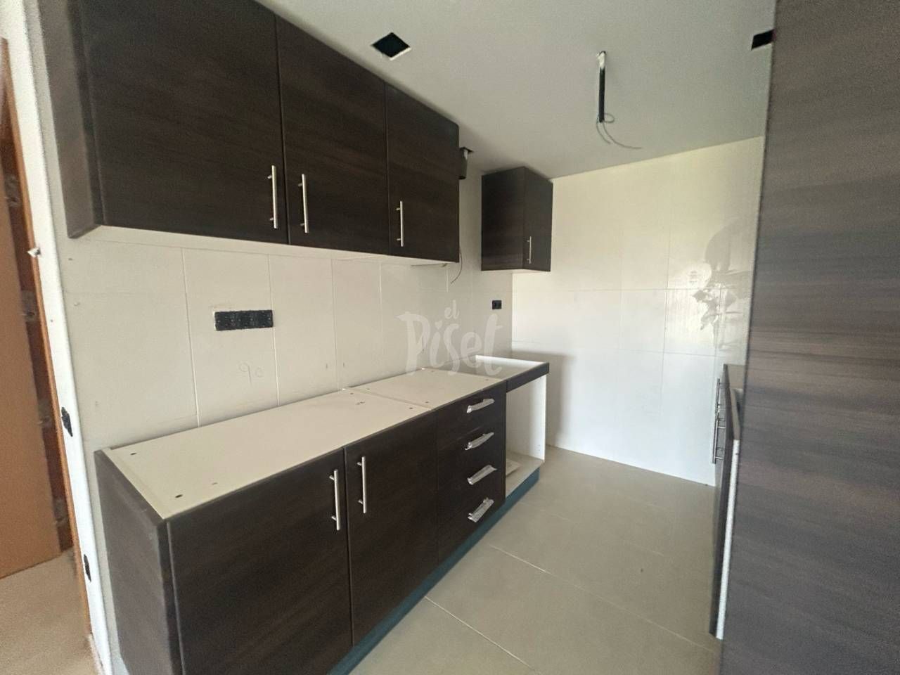 Kitchen of Flat for sale in La Pobla de Mafumet  with Air Conditioner, Storage room and Balcony