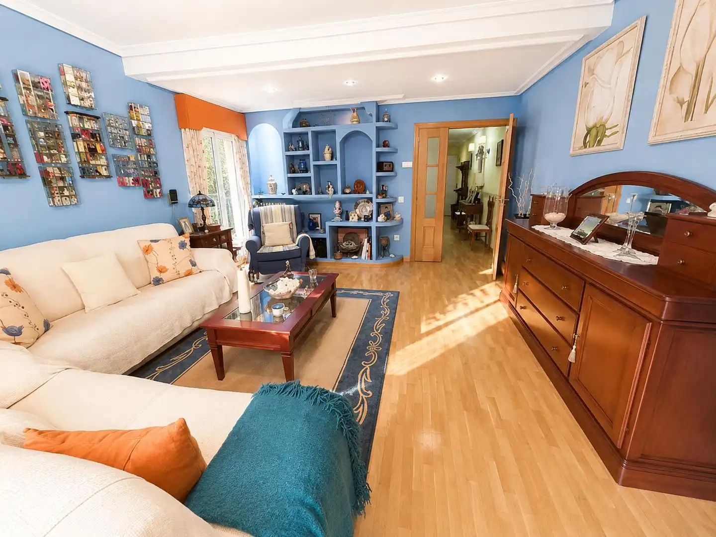 Sala d'estar de Casa adosada en venda en Ciudad Real amb Aire condicionat, Calefacció i Jardí privat