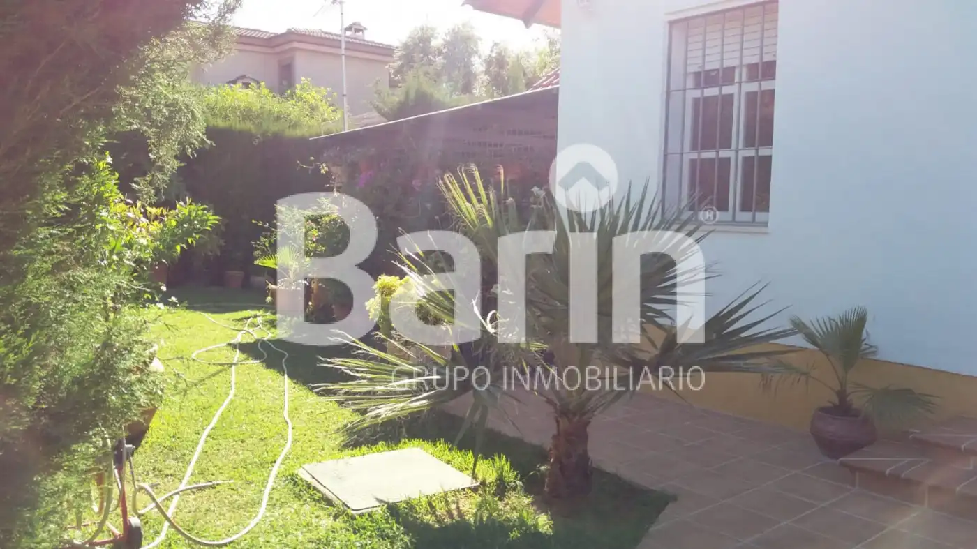 Chalet con piscina en venta en Norte-Sierra, imagen 7