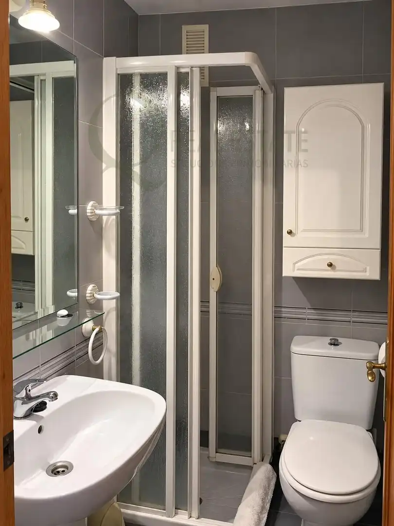 Baño de Piso en venta en Playa de San Juan - El Cabo de las Huertas