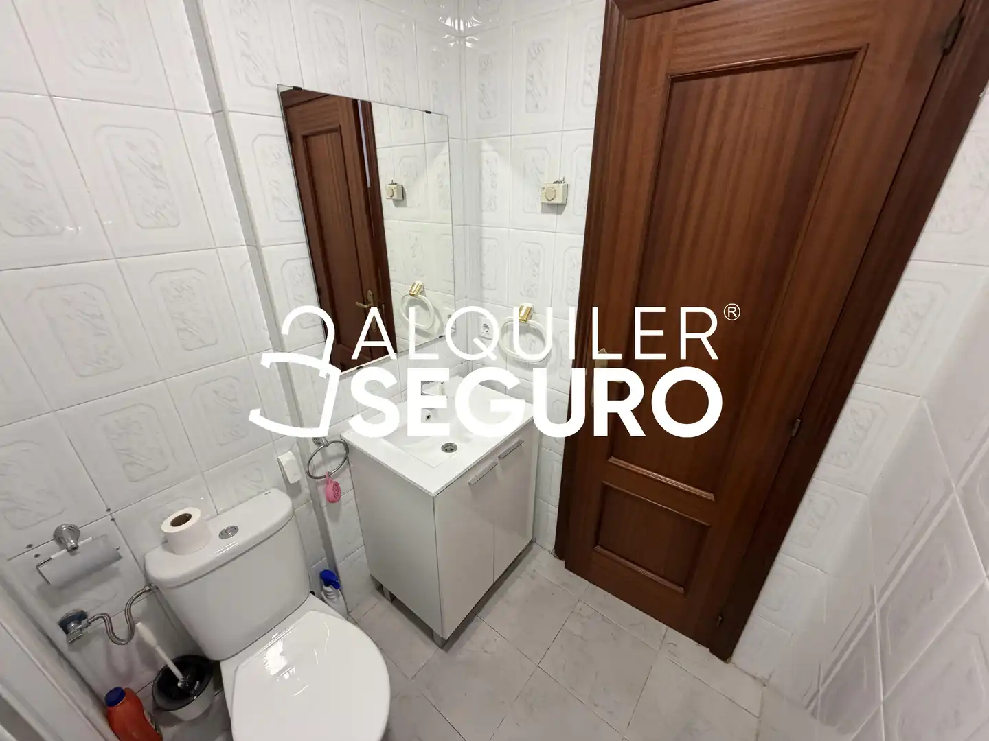 Baño de Piso de alquiler en Yuncos con Aire acondicionado, Calefacción y Terraza
