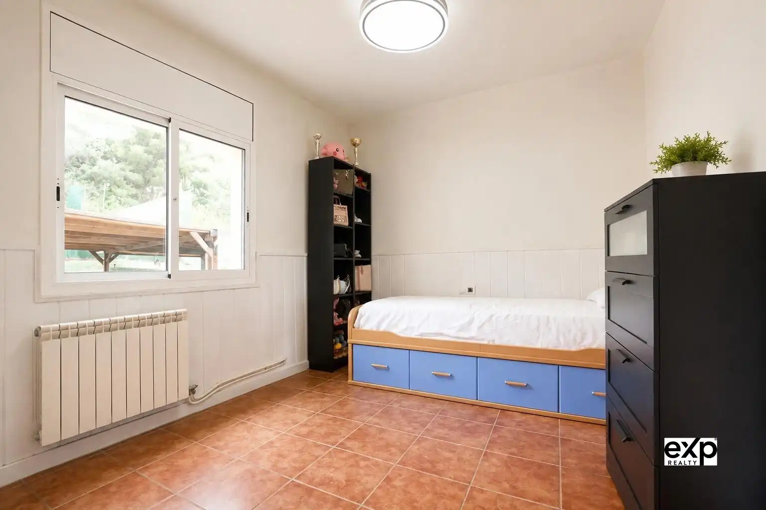 Schlafzimmer von Haus oder Chalet zum Verkauf in Calafell mit Heizung, Privatgarten und Terrasse