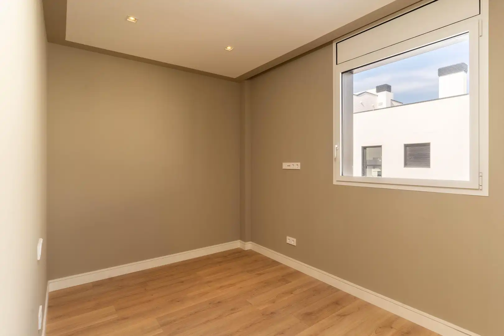 Wohnung zur Miete in RDA. JEAN MONNET 230-238, SABADELL, Can Gambús