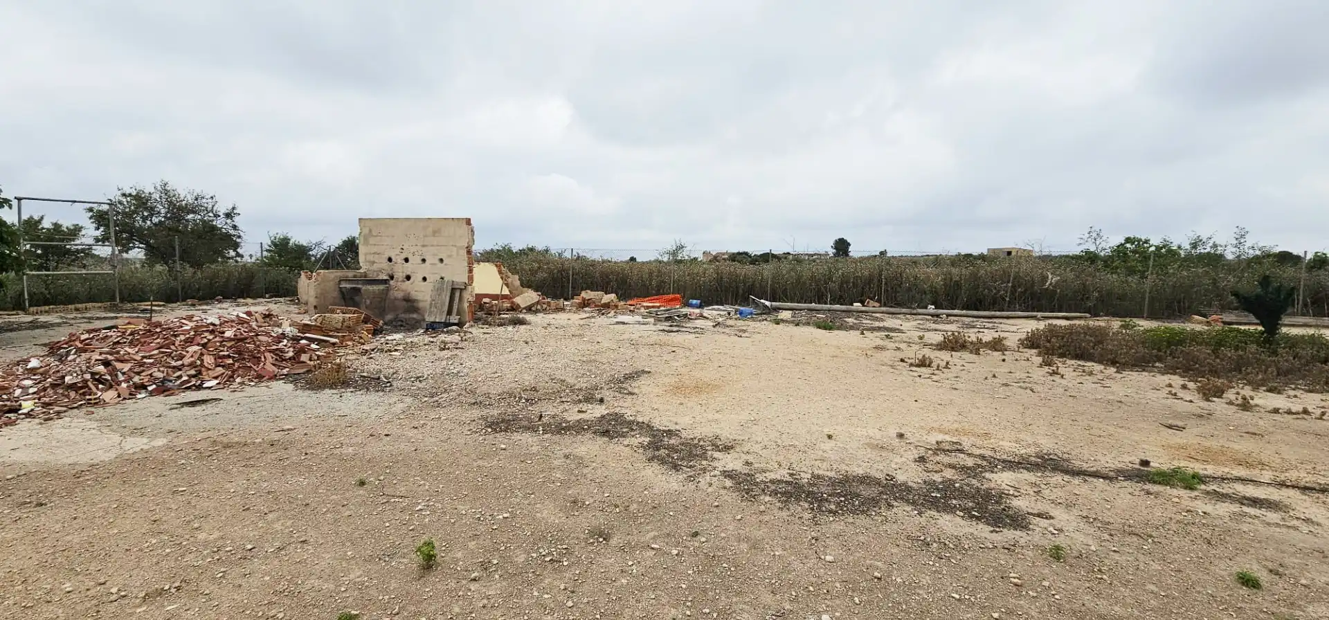 Casa rústica en venta en Calle UA1 Sector Zu, imagen 2