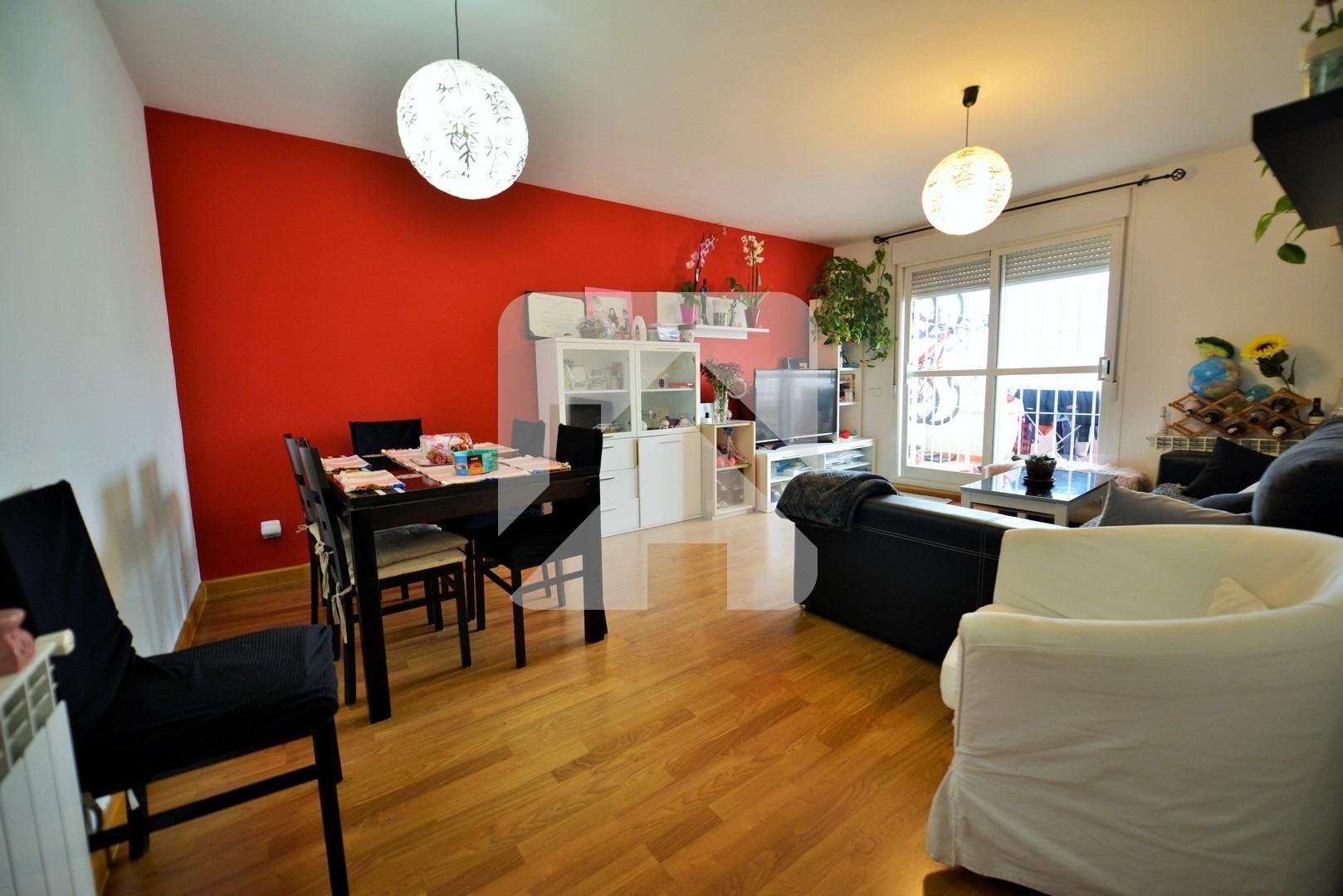 Wohnzimmer von Dachboden zum Verkauf in Valdemoro mit Heizung, Terrasse und Abstellraum