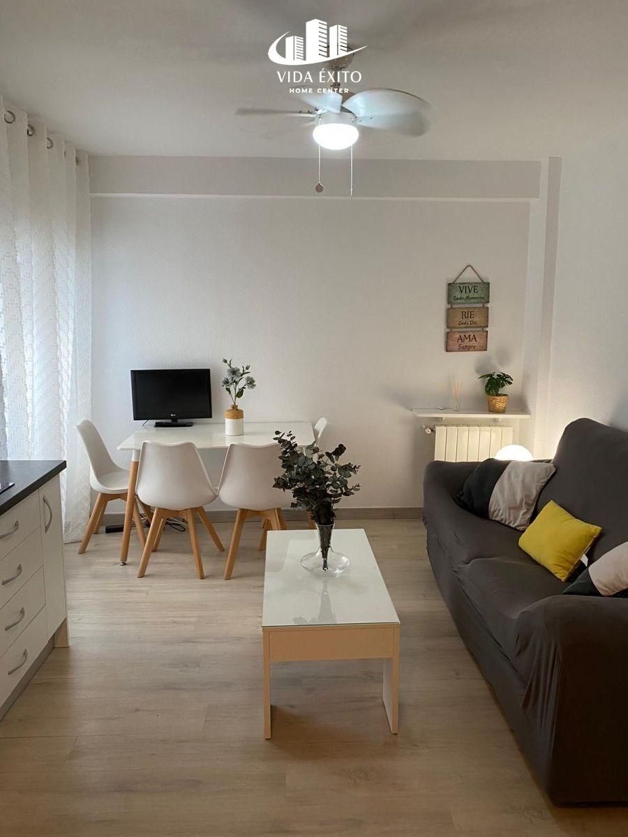 Living room of Flat for sale in  Jaén Capital  with Air Conditioner and Storage room