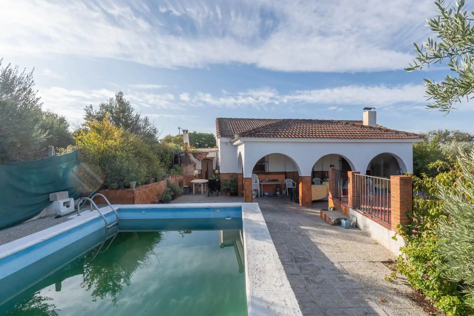 Schwimmbecken von Country house zum Verkauf in Las Gabias mit Privatgarten, Terrasse und Abstellraum