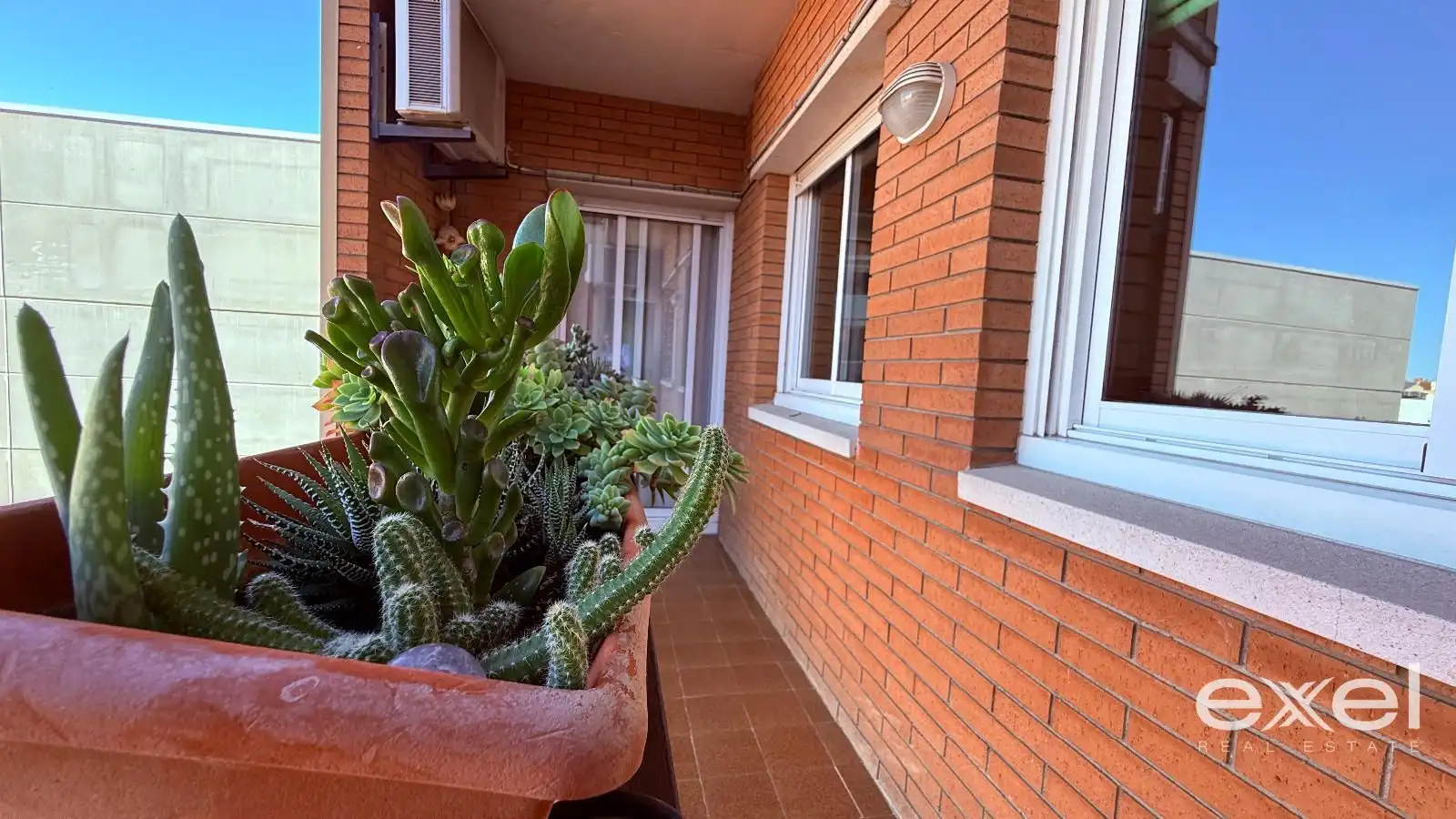 Terrassa de Pis en venda en Cornellà de Llobregat amb Aire condicionat, Calefacció i Terrassa