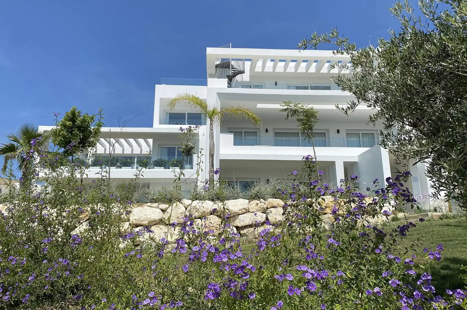 Vista exterior de Apartamento en venta en Casares con Aire acondicionado, Jardín privado y Terraza