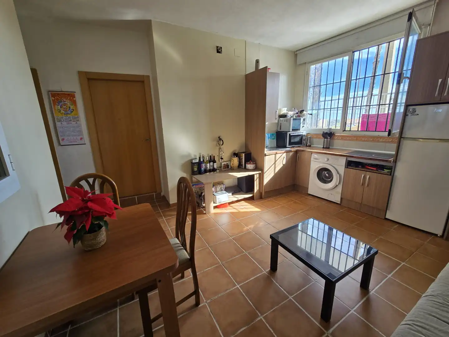 Local en venta en Calle Taramay, 19, Velilla - Velilla Taramay