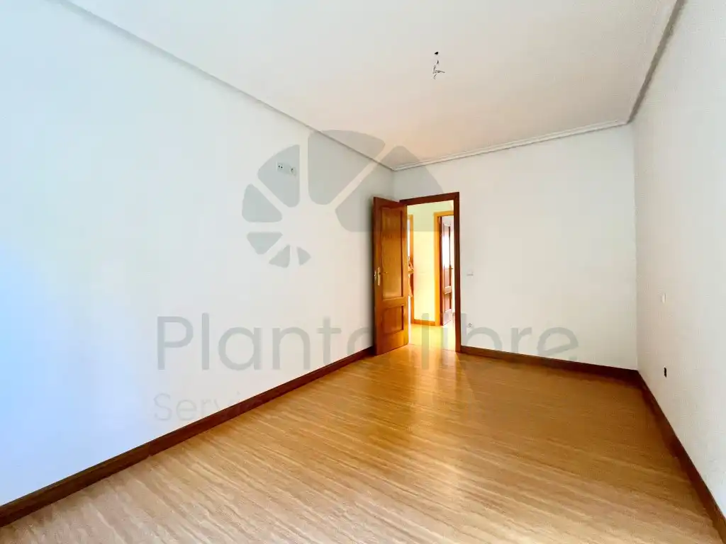 Flat for sale in Villoslada de Cameros