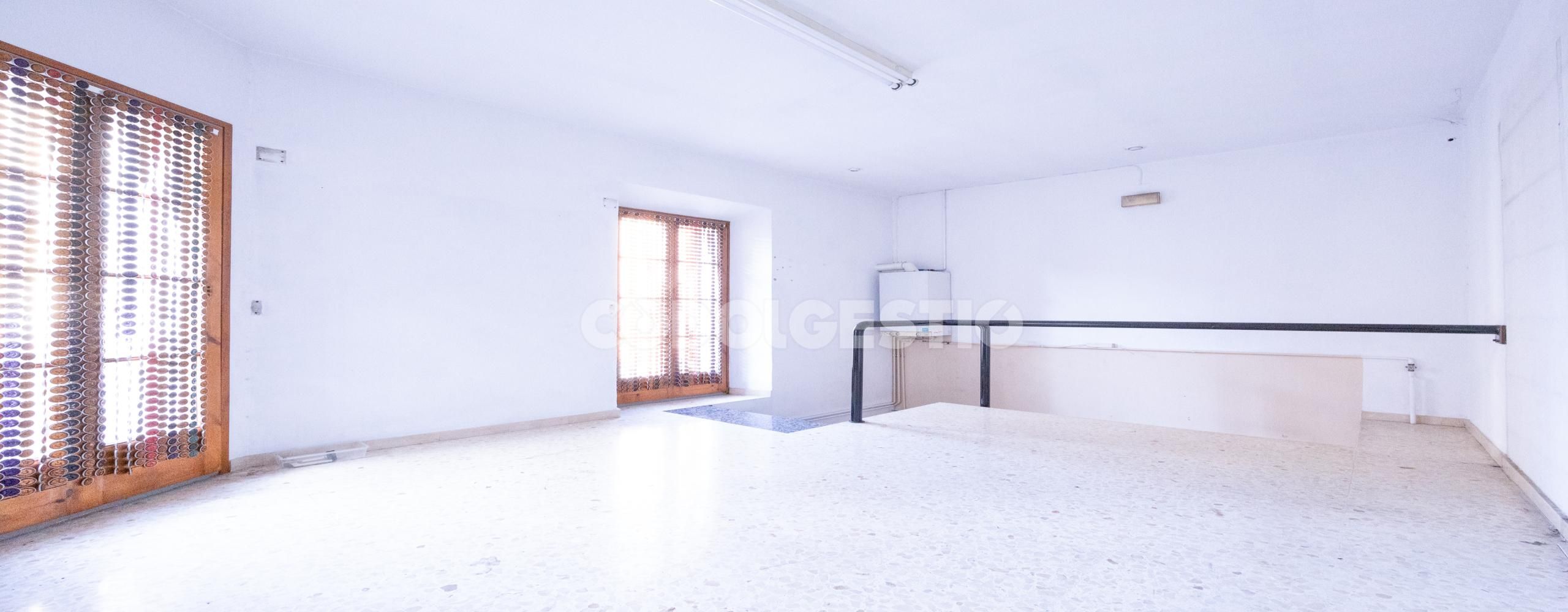 House or chalet for sale in Mossèn Parassols, Torelló