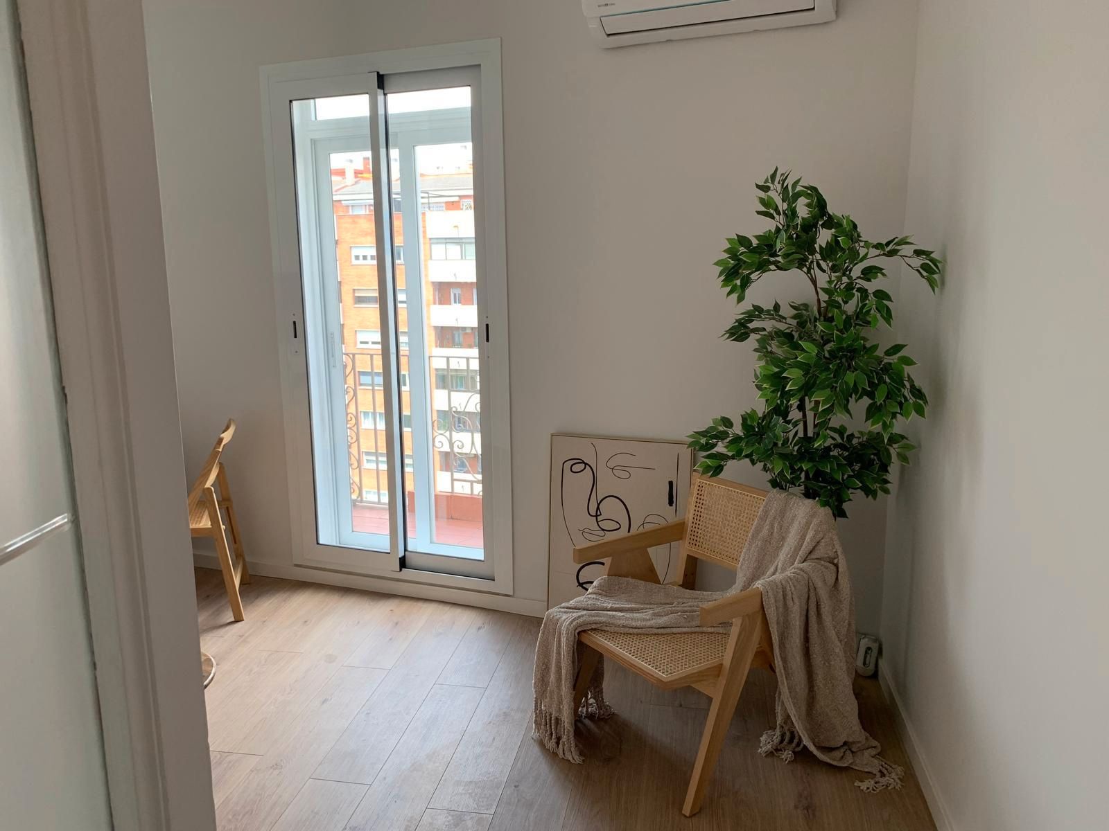 Bedroom of Flat for sale in Tordera  with Air Conditioner, Heating and Oven