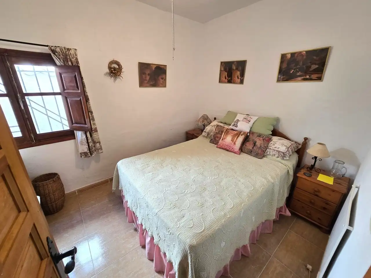Dormitori de Finca rústica en venda en Serón amb Aire condicionat i Piscina