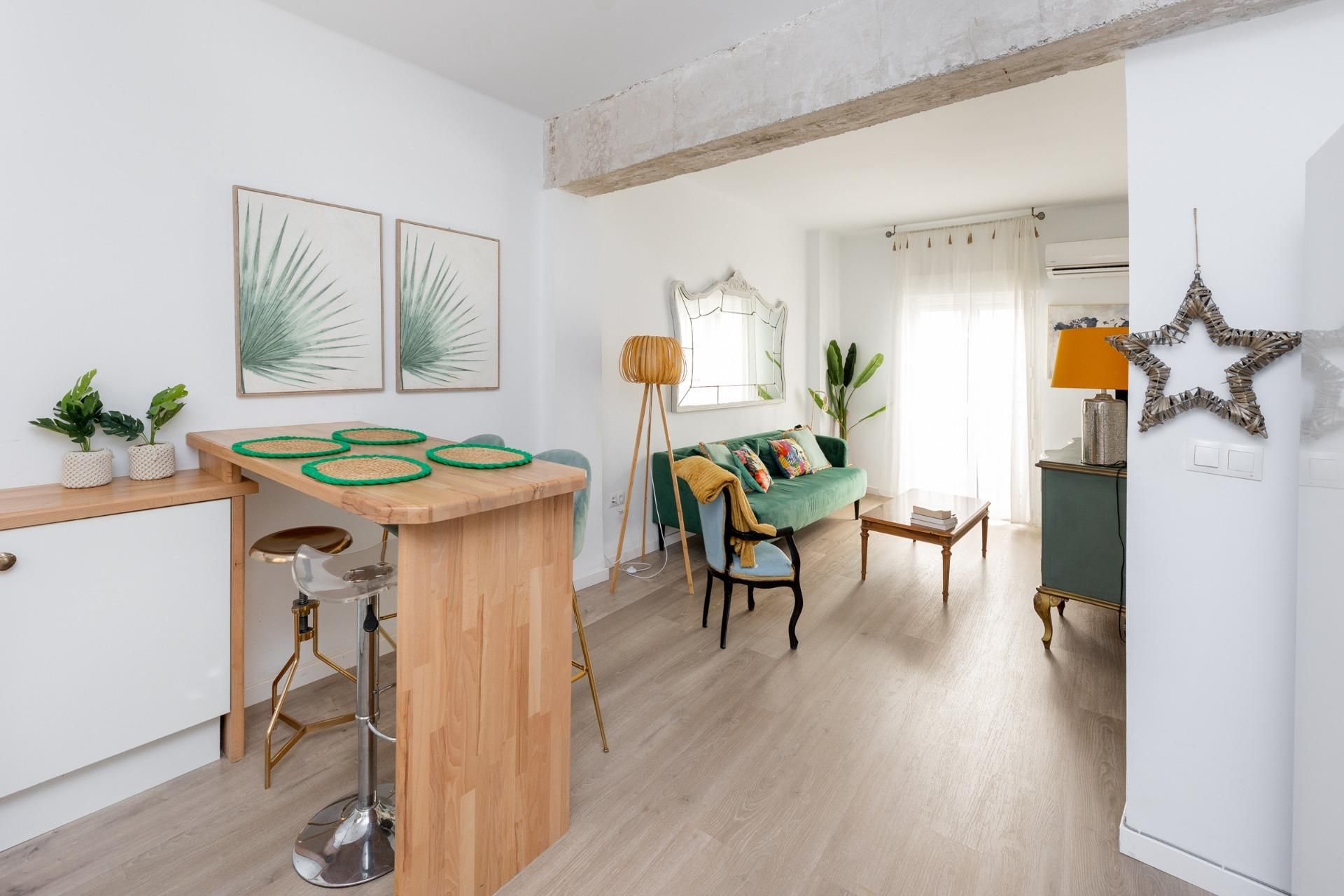 Bedroom of Flat for sale in  Granada Capital  with Air Conditioner and Balcony