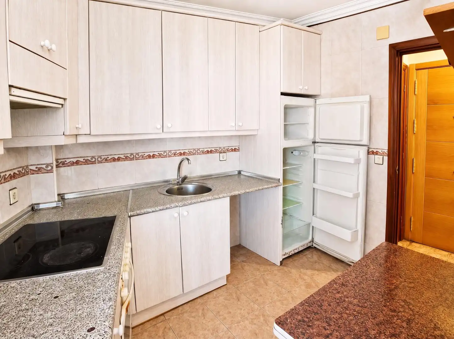 Flat with terrace for sale in Calle DUQUE DE AHUMADA, imagen 9