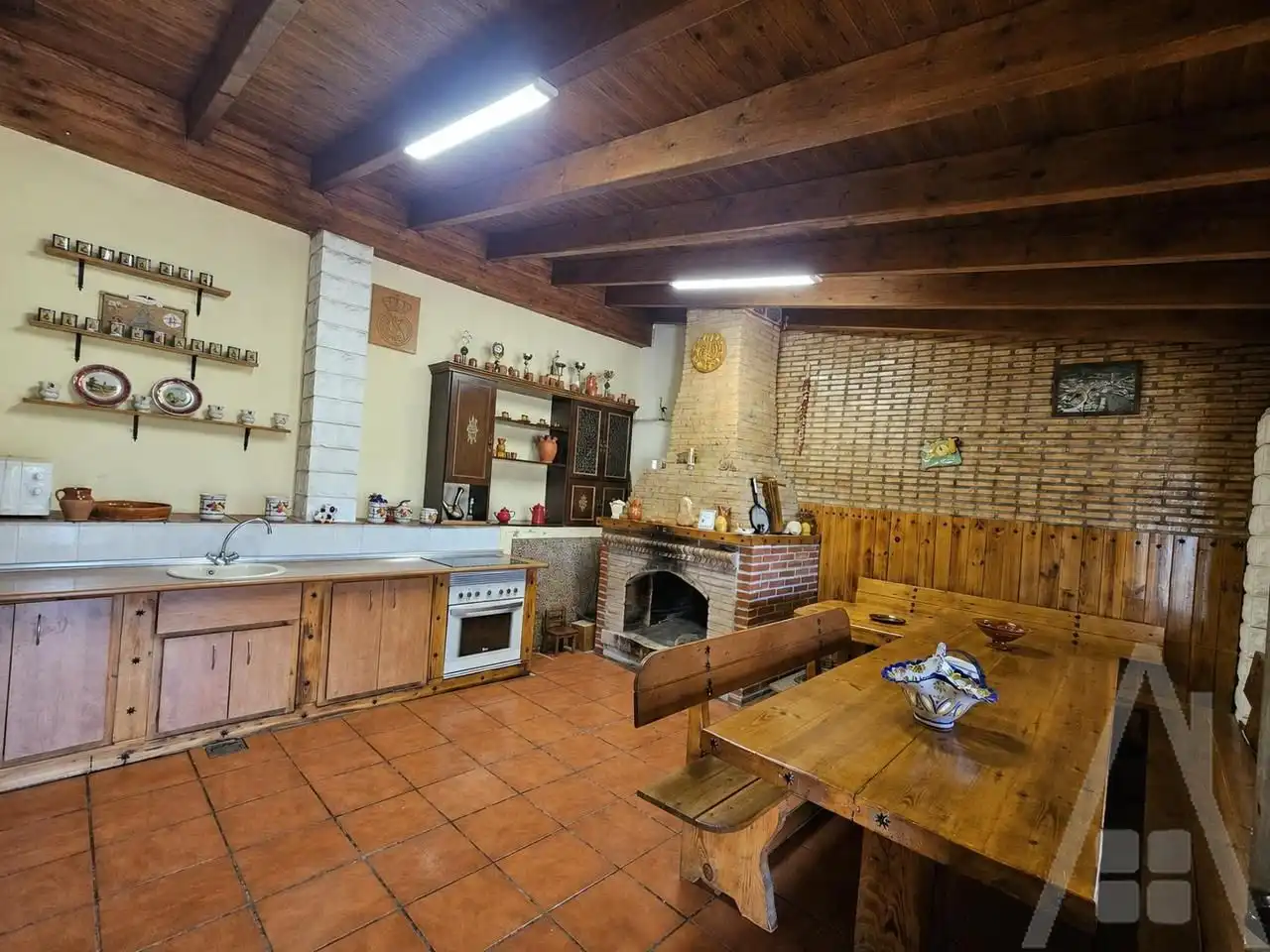 Cuina de Casa o xalet en venda en Mieza amb Calefacció, Jardí privat i Terrassa