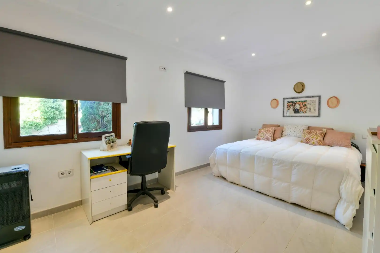 Habitación de Finca rústica en venta en Inca con Aire acondicionado, Jardín privado y Terraza