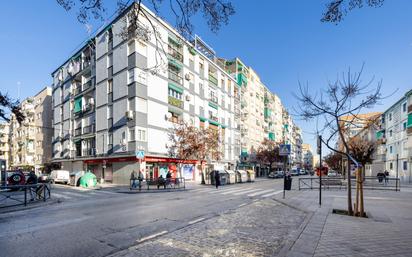 Exterior view of Premises for sale in  Granada Capital