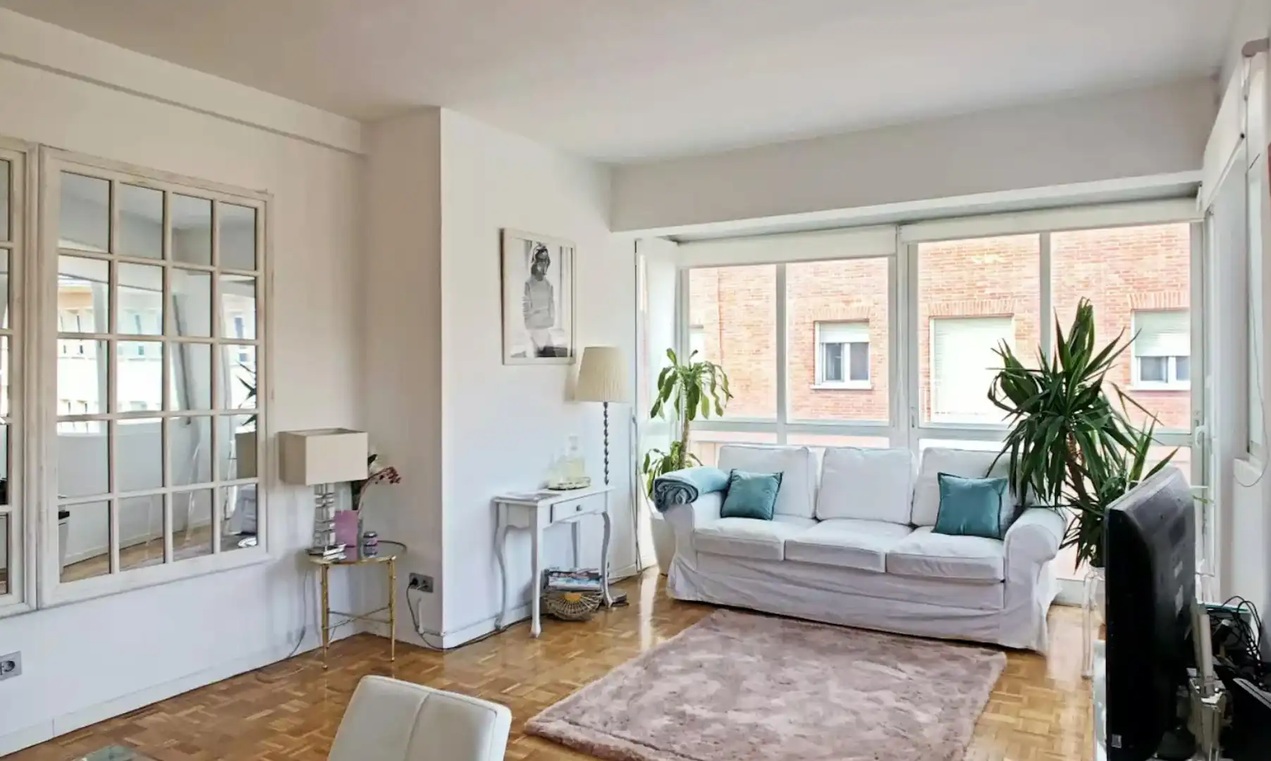 Sala d'estar de Pis de lloguer en  Madrid Capital amb Calefacció, Moblat i Rentadora