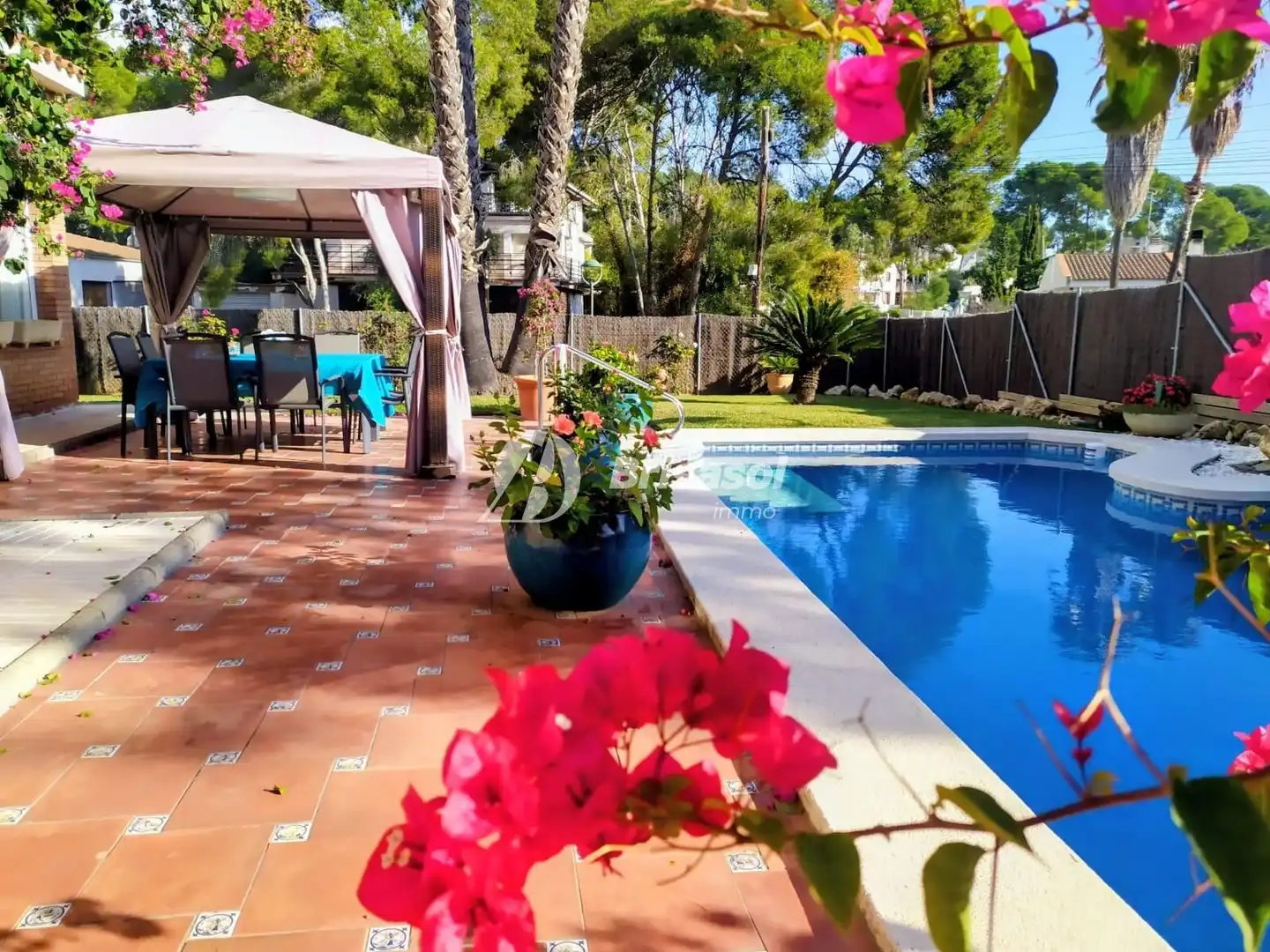Piscina de Casa o xalet en venda en Tarragona