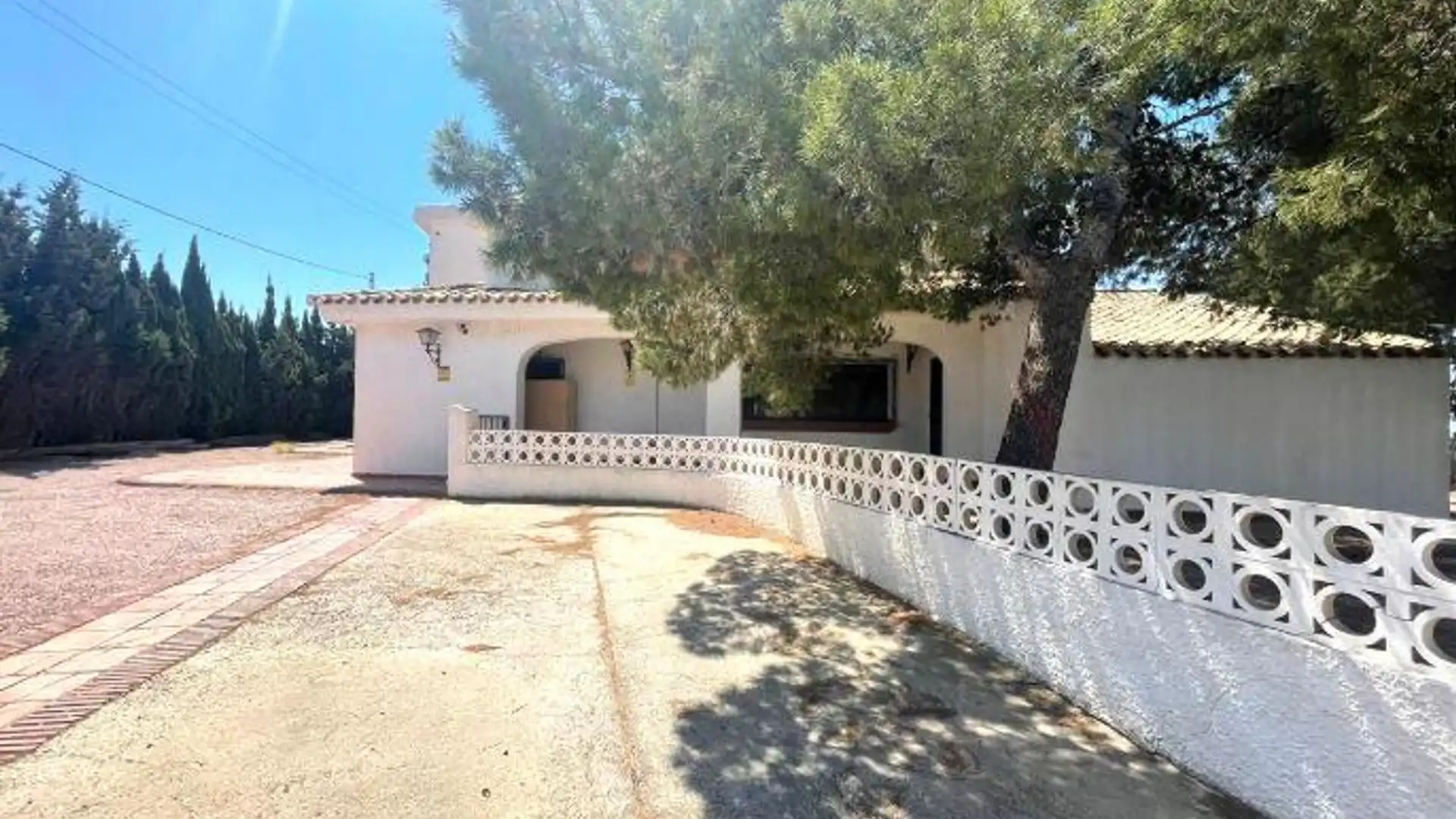 Exterior view of Houses for sale in Alicante / Alacant  with Private garden and Terrace