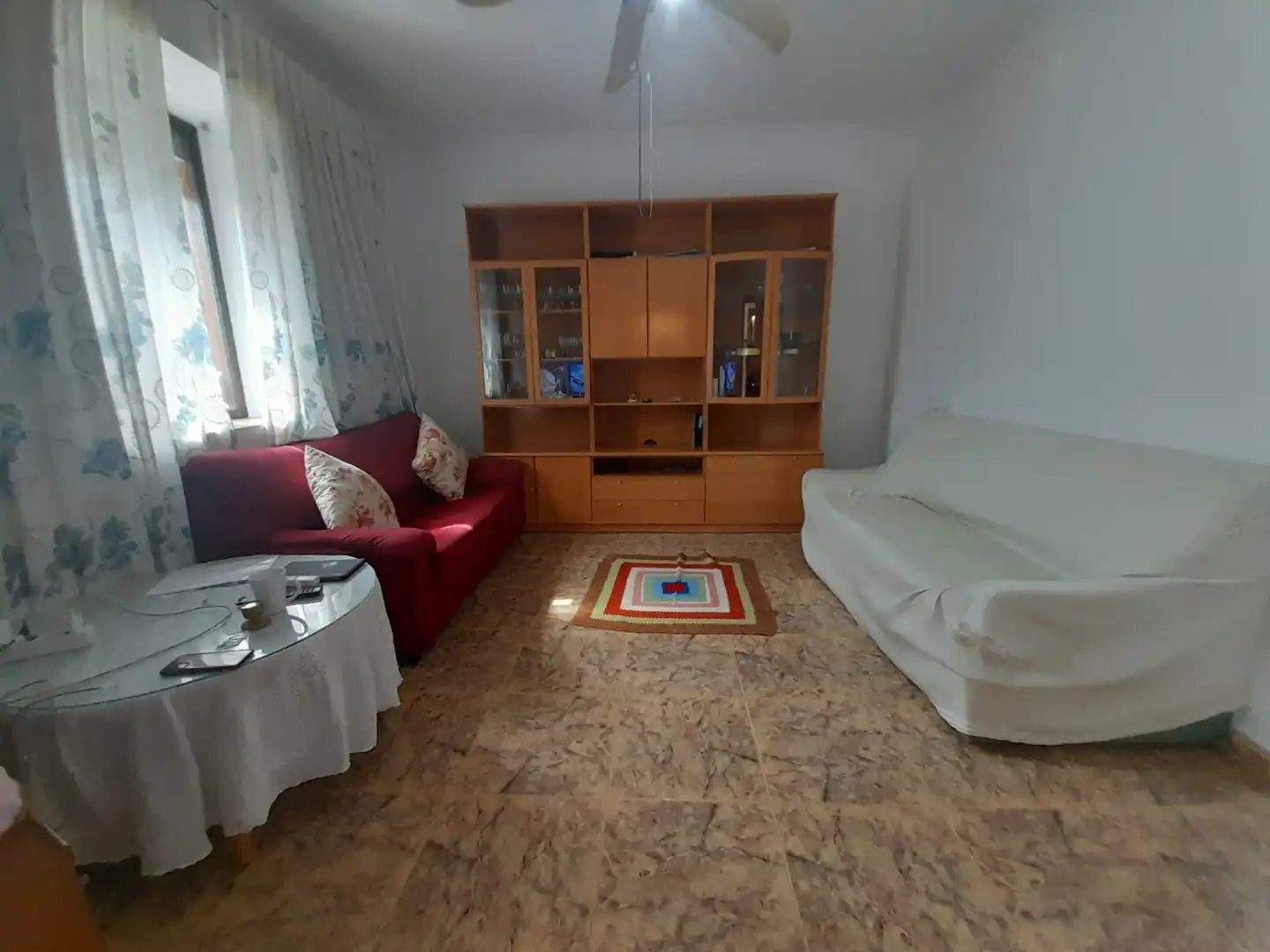 Sala d'estar de Casa adosada en venda en Puertollano amb Aire condicionat i Traster