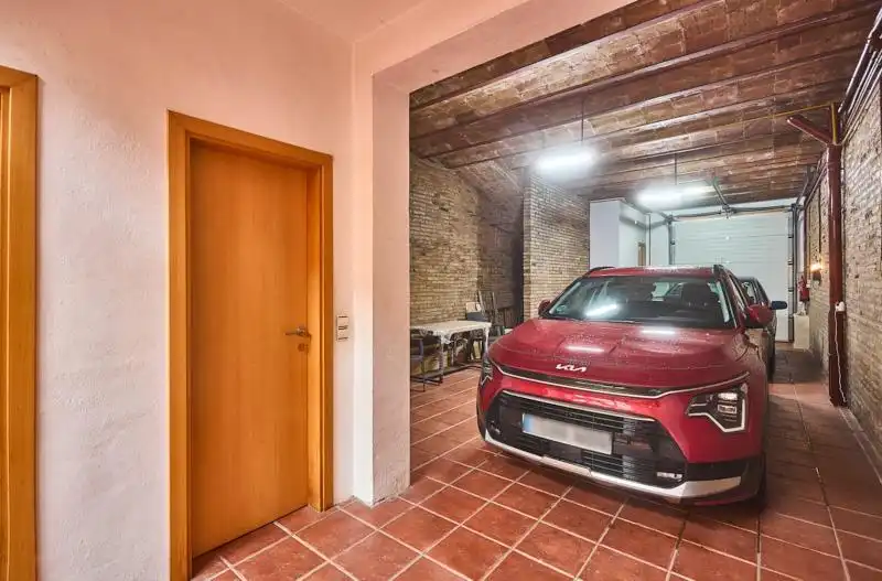 Casa adosada en venta en Sant Feliu de Llobregat con Terraza