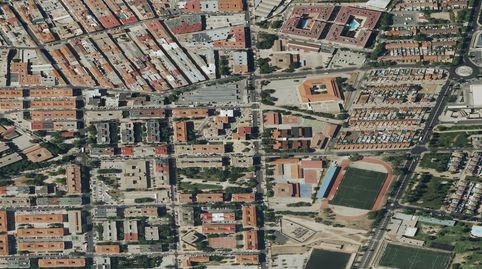 Foto 3 de Piso en venta en Felipe II 5, Reyes, Parla