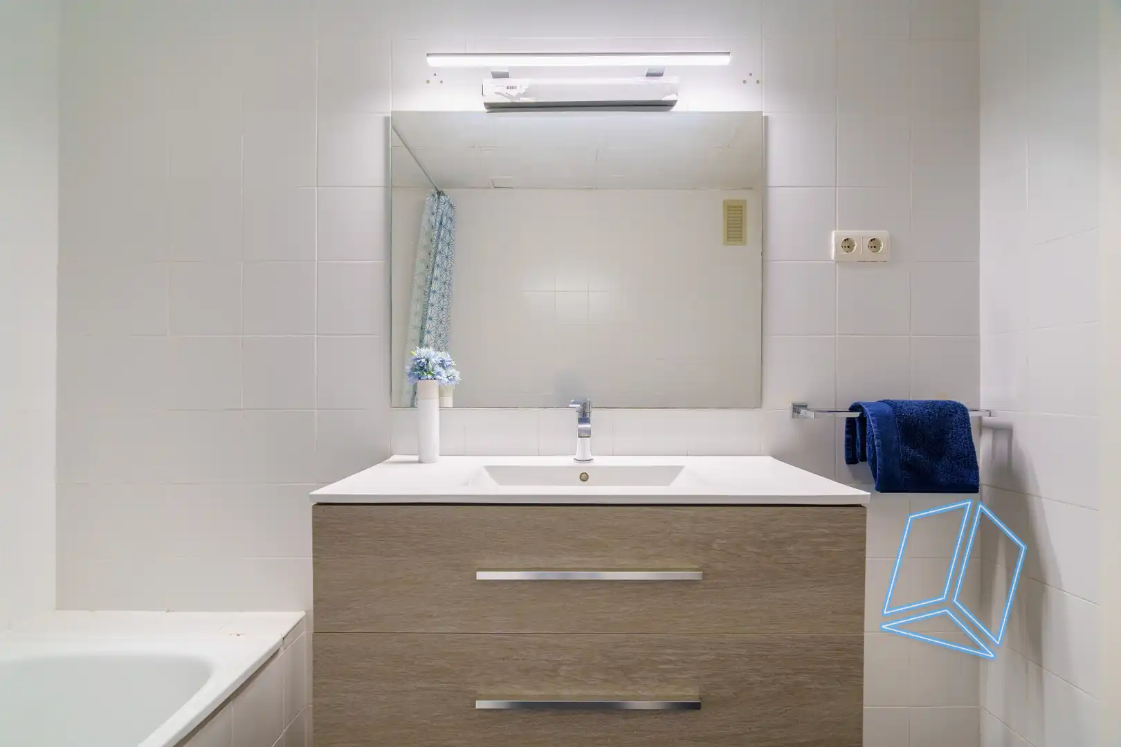 Bathroom of Flat for sale in Barcelona  with Furnished, Oven and Washing machine