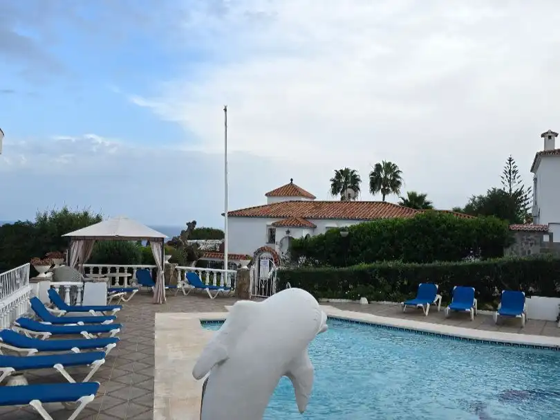 Apartment with pool for sale in Plaza Pajaritos los Urbanización Hacienda Guadalupe 34, imagen 3