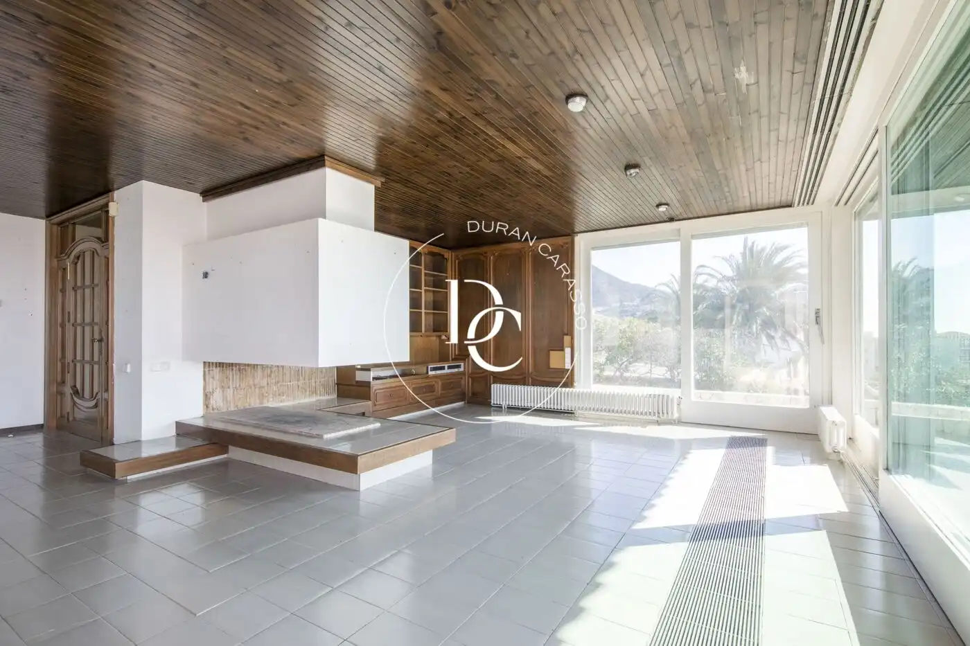 Living room of Houses for sale in Sitges  with Air Conditioner, Heating and Private garden
