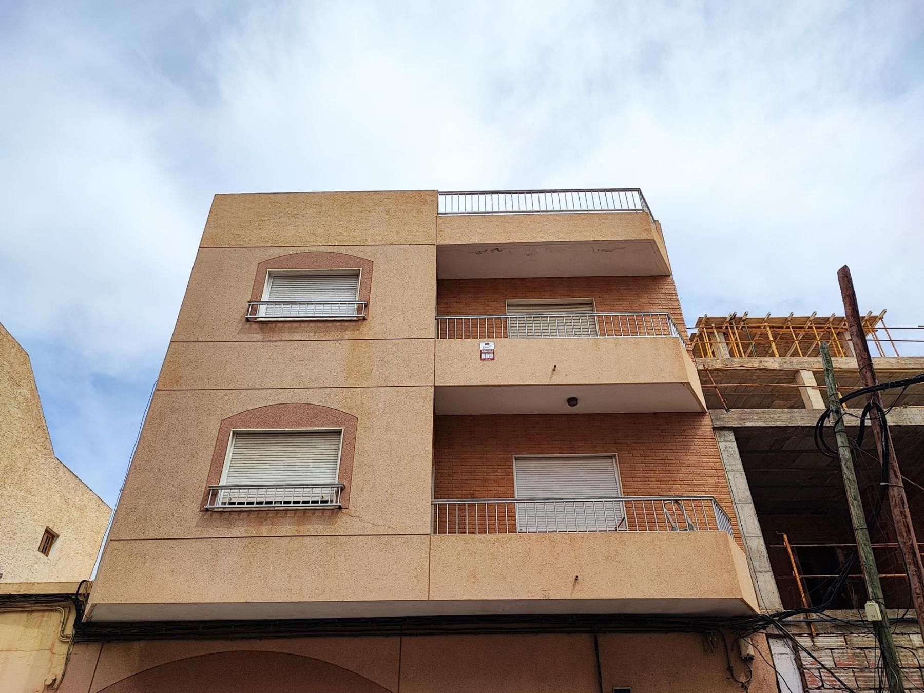 Vista exterior de Pis en venda en  Almería Capital amb Terrassa
