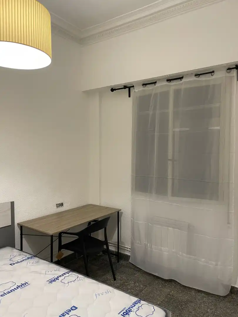 Flat with pool to rent in Carrer del Doctor Zamenhof, imagen 5