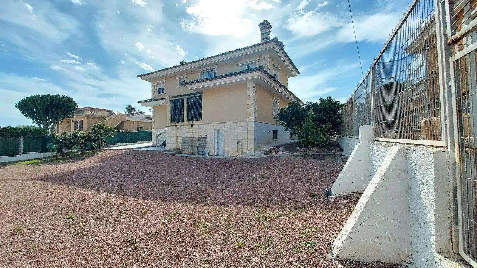 Chalet con terraza en venta en Los Balcones - Los Altos, imagen 47