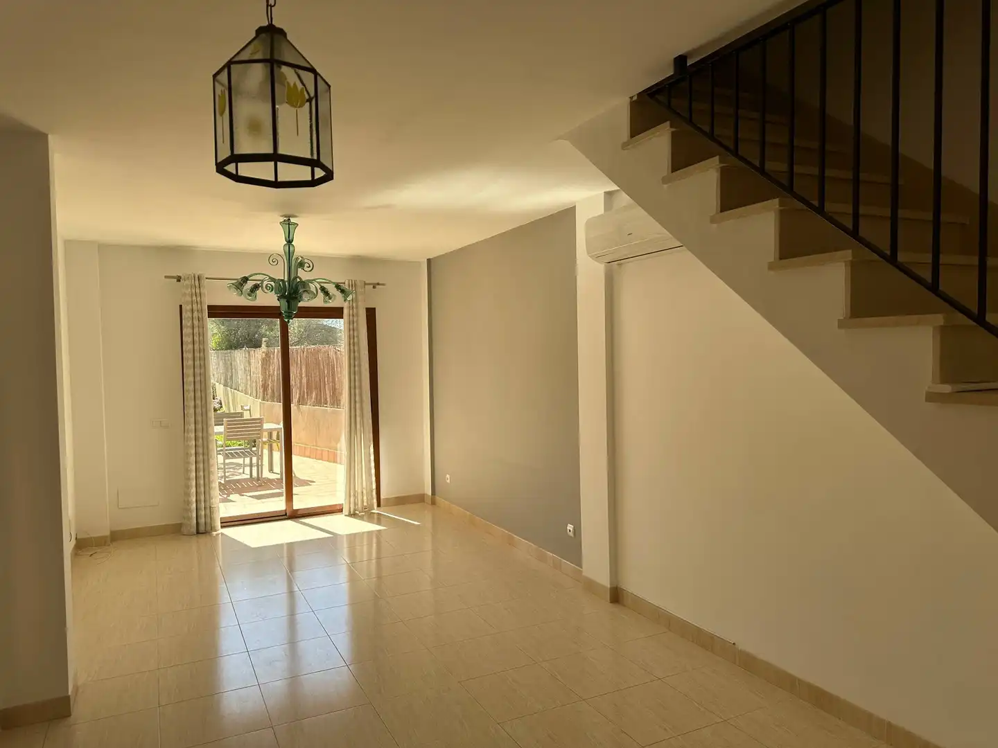 Casa a schiera con giardino in affitto a Pòrtol, imagen 5