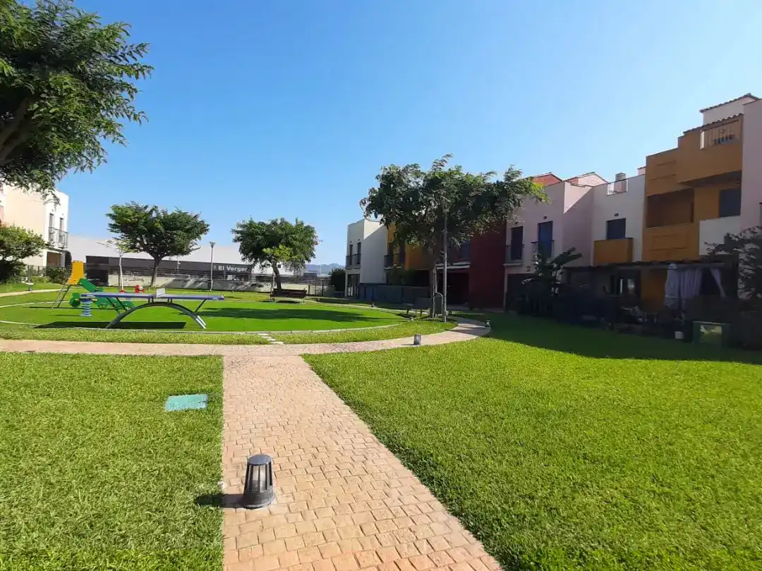 Vista exterior de Dúplex en venda en El Verger amb Aire condicionat i Piscina