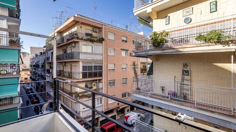 Foto 2 de Piso en venta en Calle Santa Clara, Barrio de Zaidín, Granada Capital