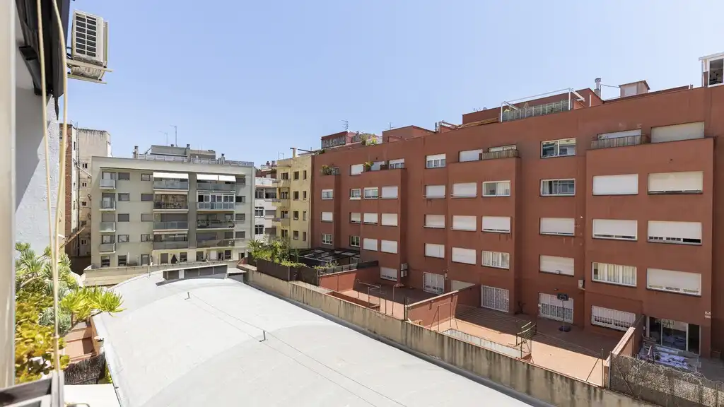 Vista exterior de Apartament en venda en Sarrià - Sant Gervasi