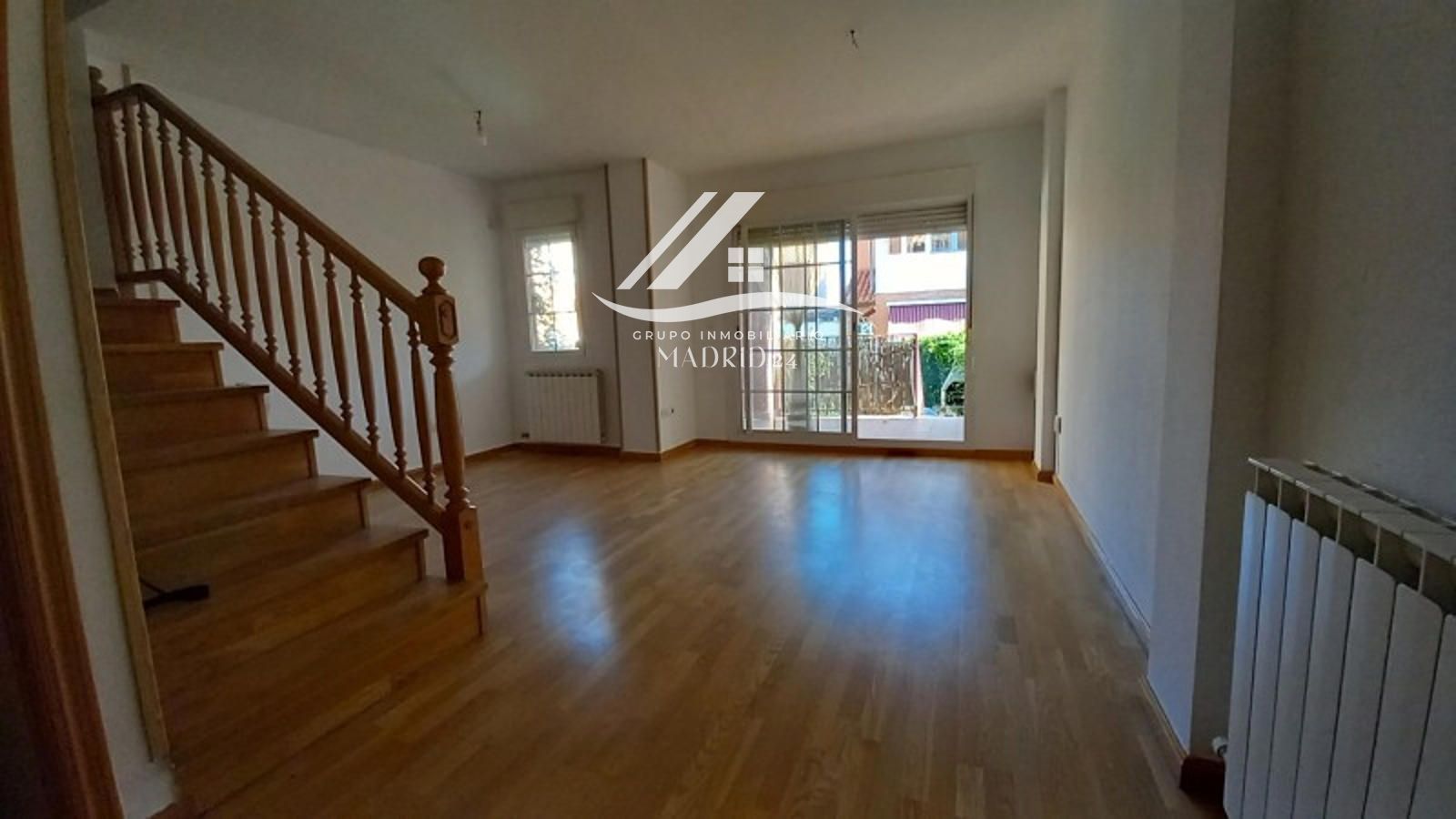 Living room of Single-family semi-detached for sale in Calatayud  with Storage room