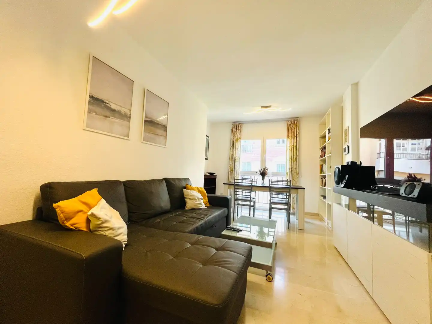 Sala de estar de Piso en venta en Málaga con Aire acondicionado, Calefacción y Amueblado