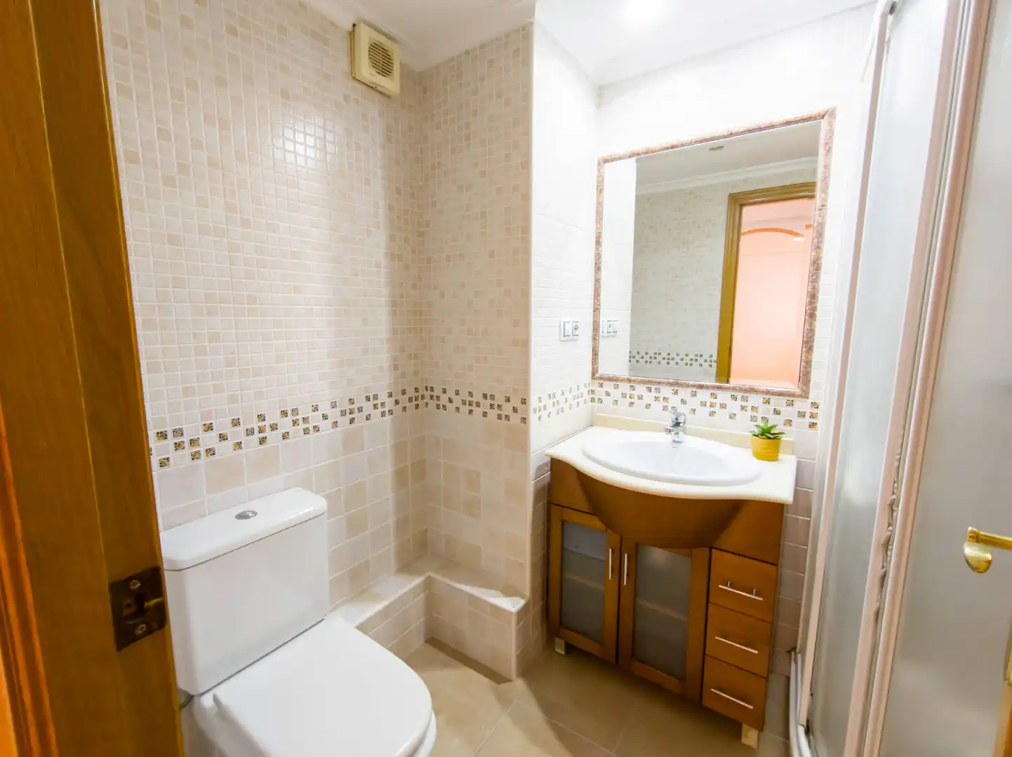 Bathroom of Flat for sale in Santa Pola  with Air Conditioner, Storage room and Furnished