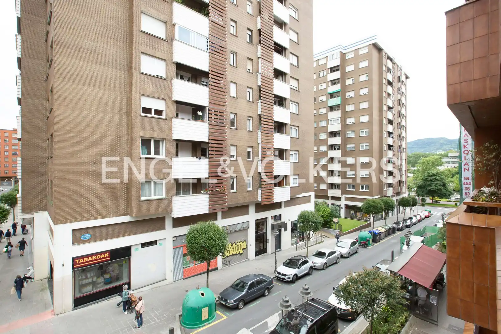 Vista exterior de Pis en venda en Bilbao  amb Calefacció i Terrassa