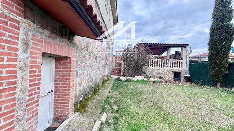 Foto 4 de Casa adosada en venta en Cuenca, Camarena, Toledo